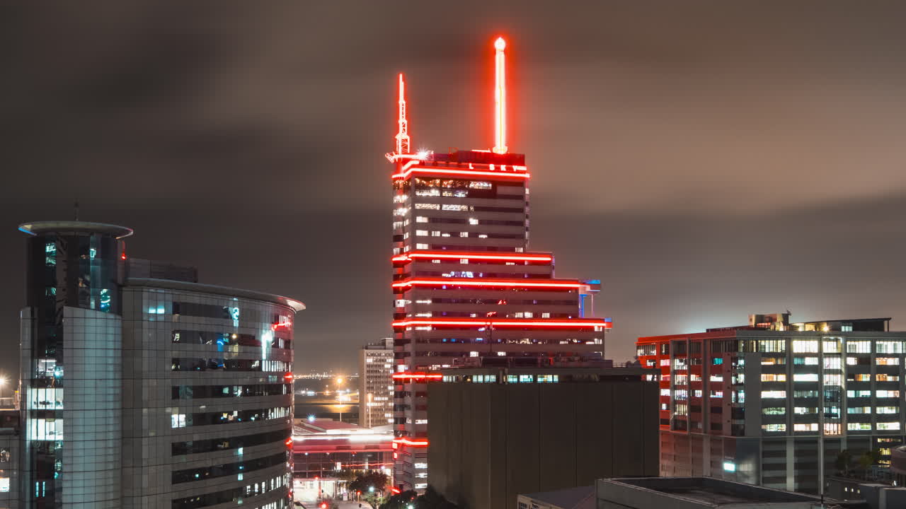 케이프타운 스카이 호텔의 고도화된 평온함 - 타임스