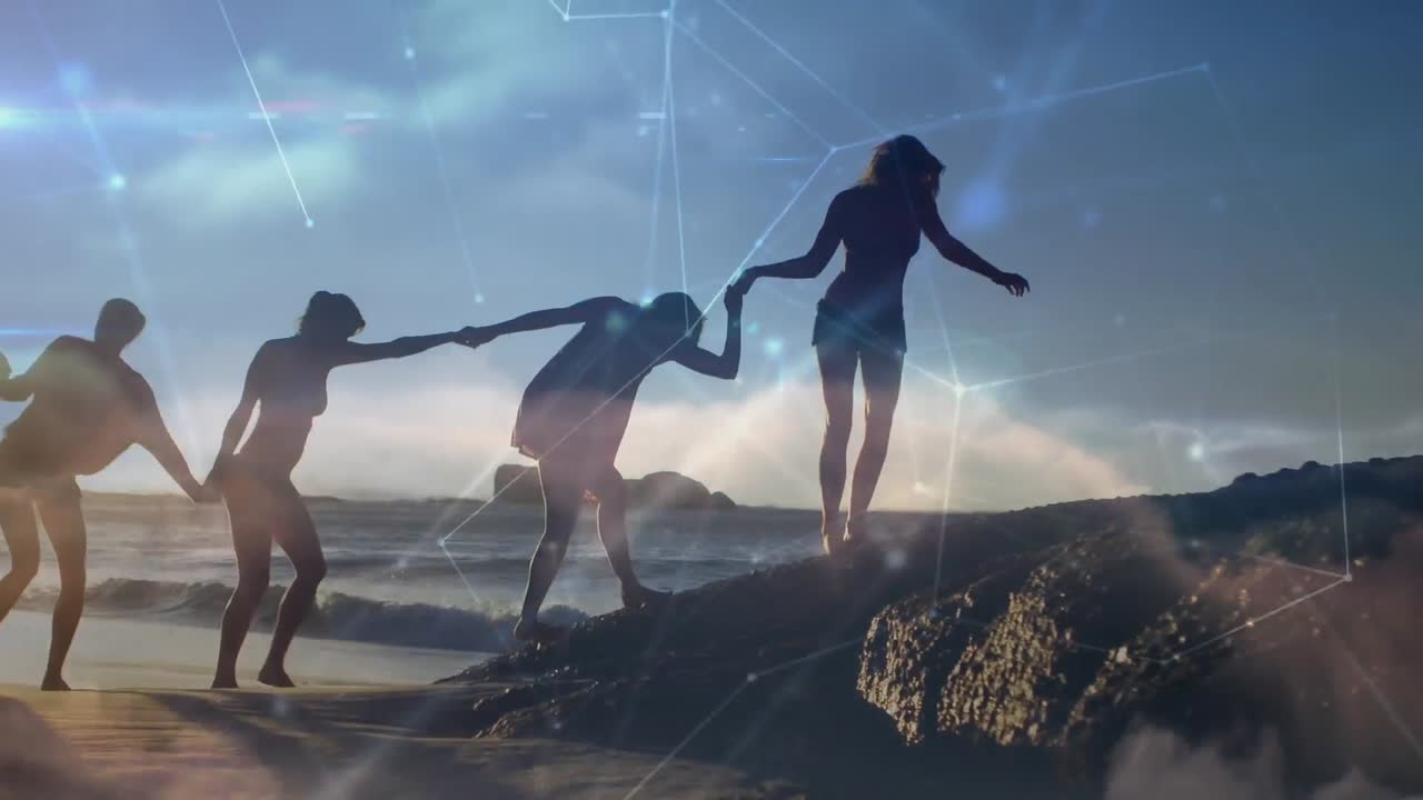 animación de redes de conexiones sobre un grupo feliz de amigos divirtiéndose, caminando por la playa
