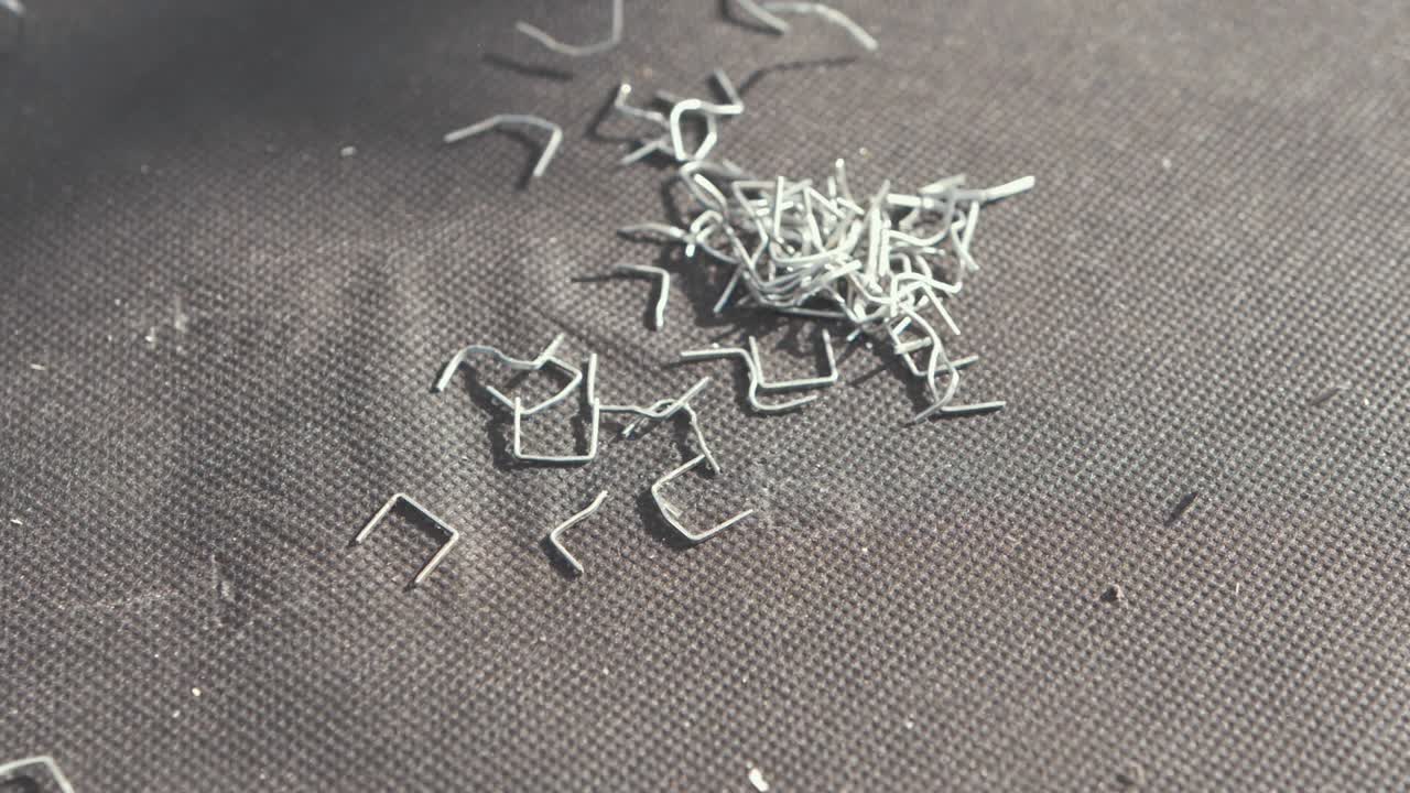 직물에 대한 스 ⁇  모션, 인테리어 개념에 대한 스 ⁇ 플의 영향