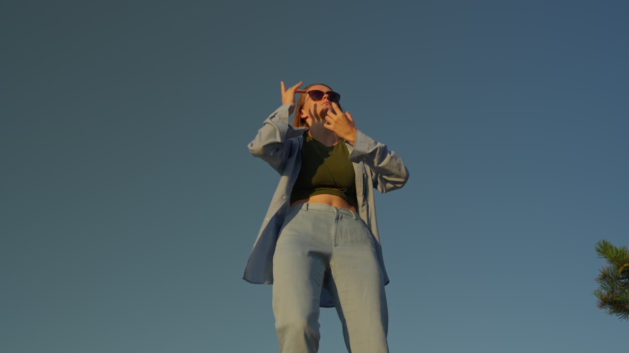 현대 무용, 패션, 여성 댄서