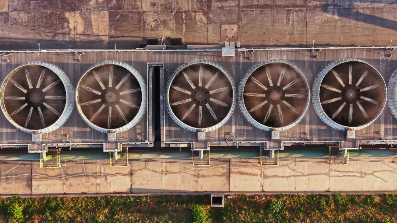 Large cooling system at an industrial site for managing temperature during operations