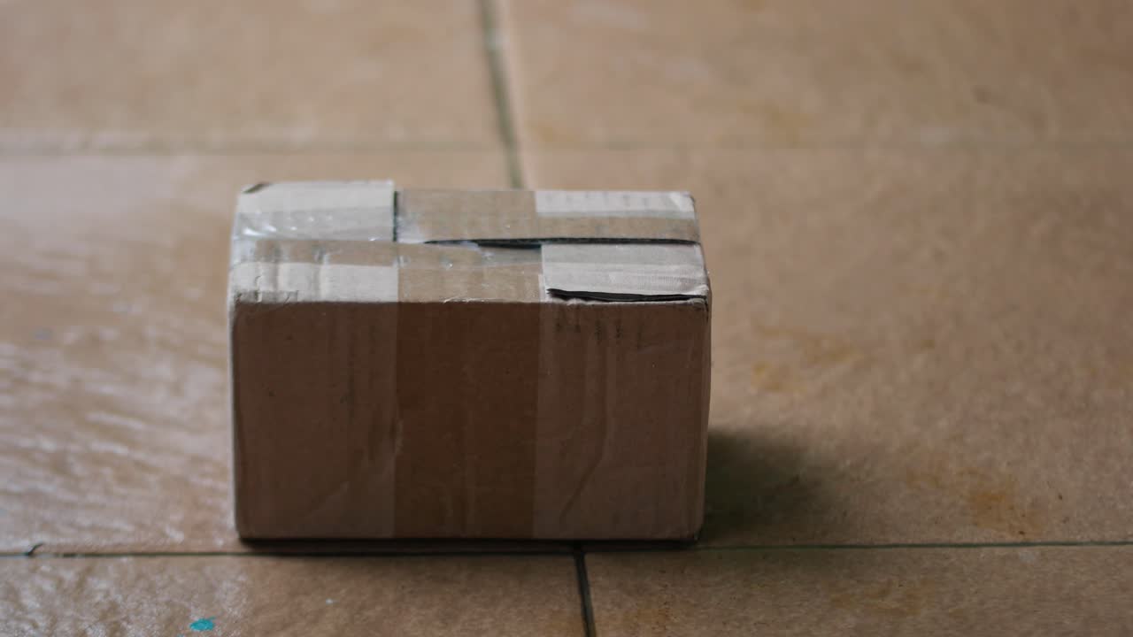 drop a box or small package