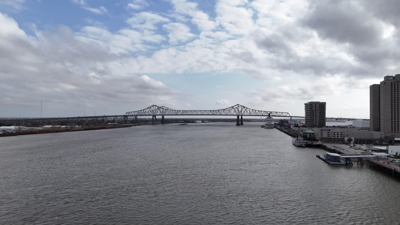 Still Drone Shot Crescent City Bridge, New Orleans
DJI Mini 4 Pro Drone