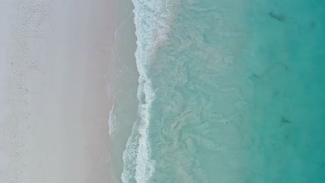 strong, dangerous longshore currents along the beach