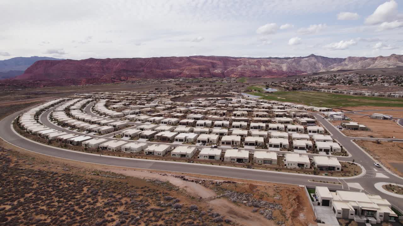 Luftfoto af ejendomsudvikling i Ivins, St. George, Utah
