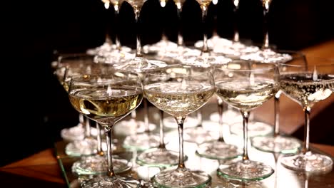 champagne glasses toast