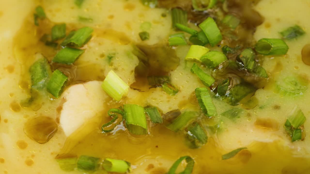 Creamy Mushroom Soup with Green Onions