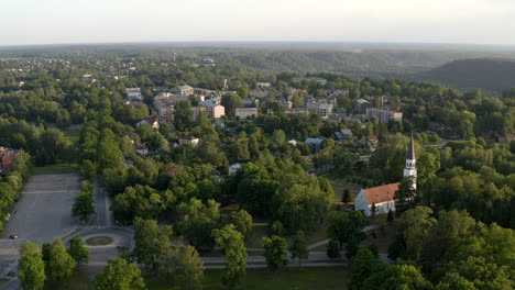 letonia, el norte de europa, sigulda