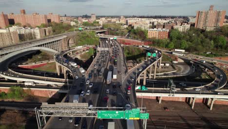 Aerial shot following NYC&#039;s cross Bronx expressway
