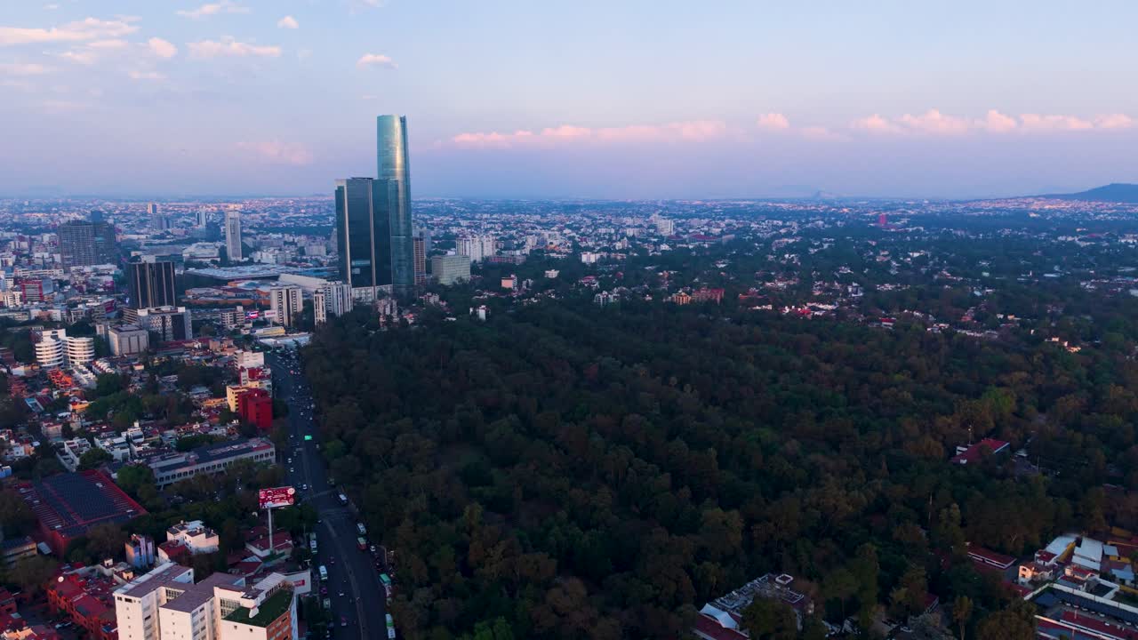 Meksiko City'nin güneyindeki Viveros de Coyoacan'ın drone ile çekilmiş görüntüleri
