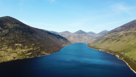 Beautiful-cinematic-drone-shot-of-reservoir-in-Mourne-Mountains