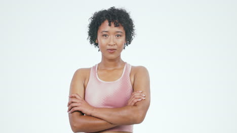 retrato, deportes y mujer con los brazos cruzados