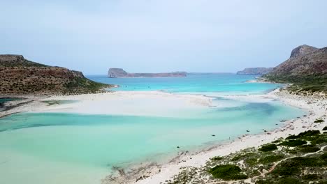 Turquoise-Water-is-Bay-of-Balos-Lagoon