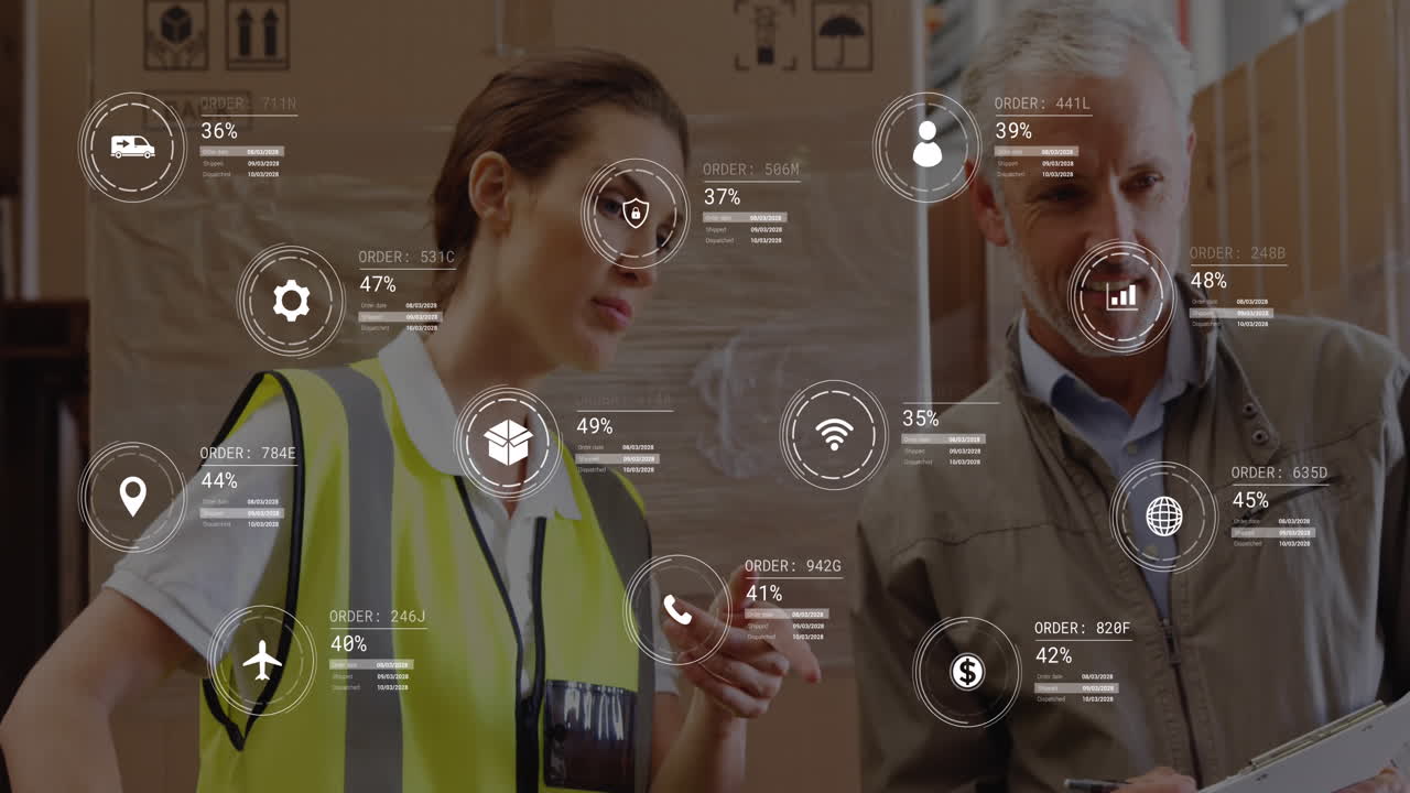 animación del procesamiento de datos sobre diversos supervisores masculinos y trabajadoras que discuten en el almacén