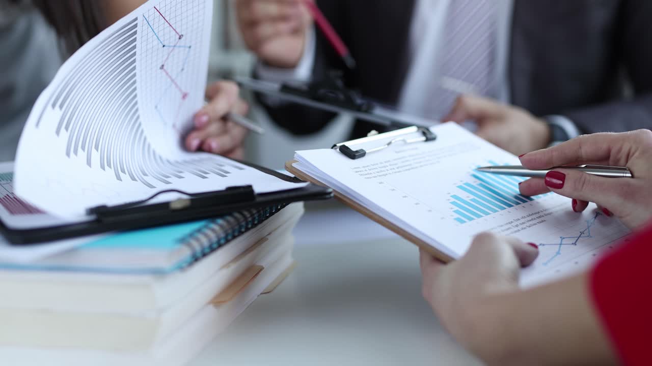 Business data analysis and statistics