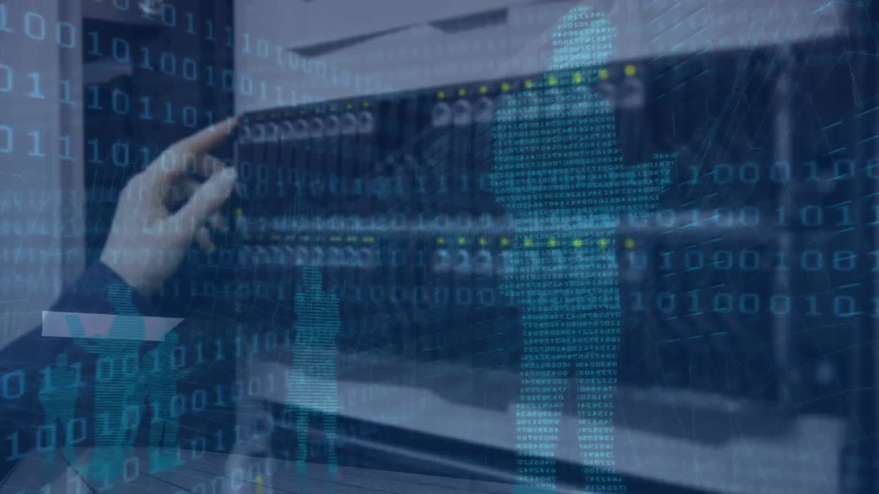 animación de puntos de luz y codificación binaria sobre la mano de una mujer caucásica en la sala del servidor