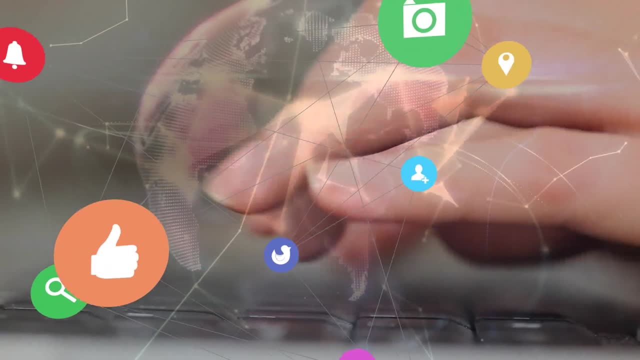 키보드에 타이핑하는 사람에 대한 연결 아이콘의 웹