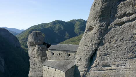 ancient-castle-in-a-mountain-near-Genova,-Liguria,-Italy