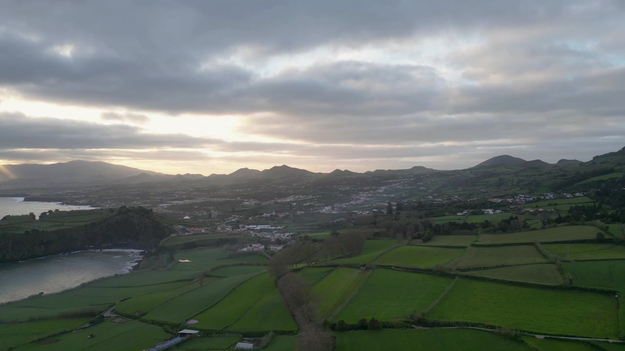 Azzorre Portogallo Isola di São Miguel tramonto alba skyline arcipelago