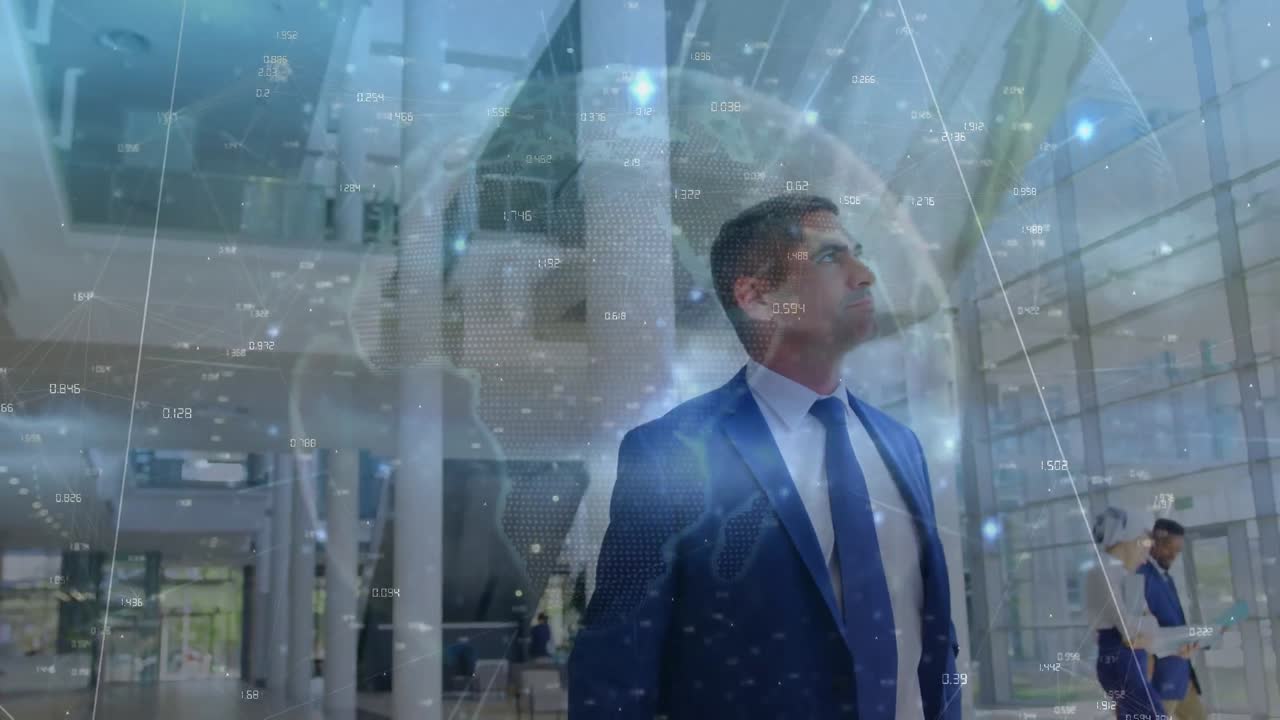 animación del globo sobre diversas personas de negocios en la oficina