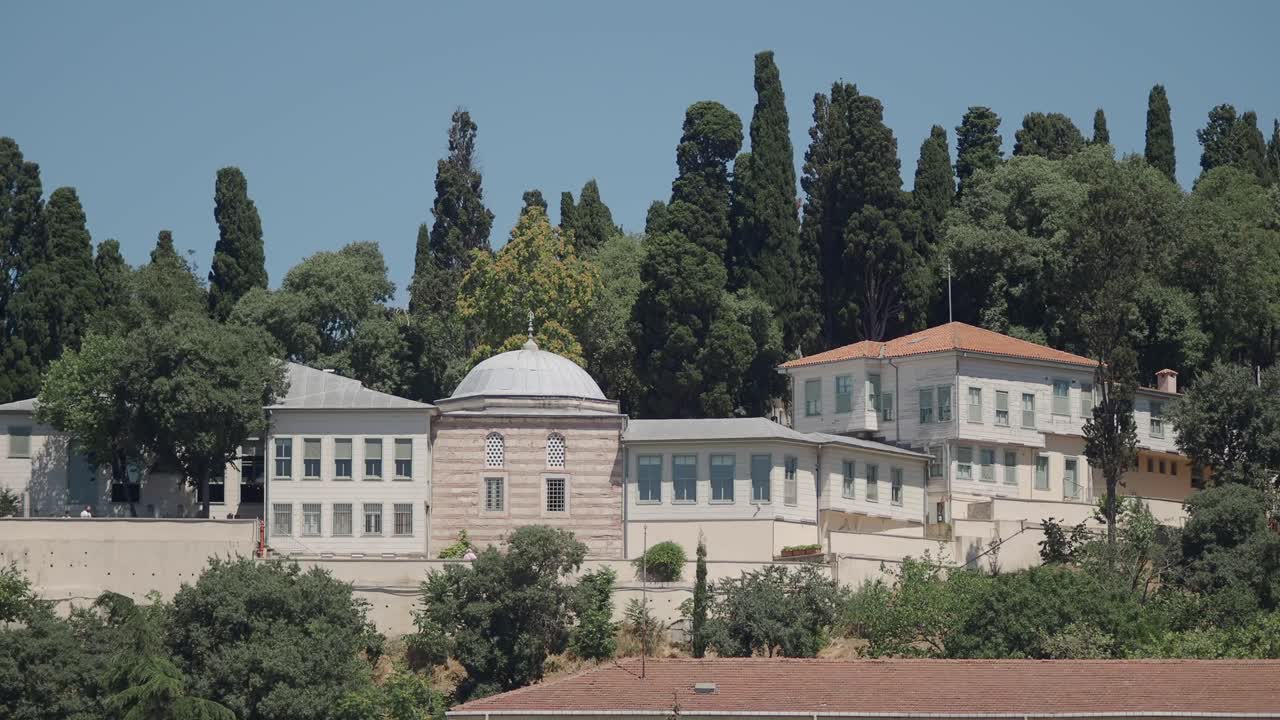 Ottoman Tomb and Garden in Istanbul