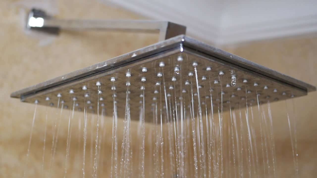 cabeza de ducha con spray de agua