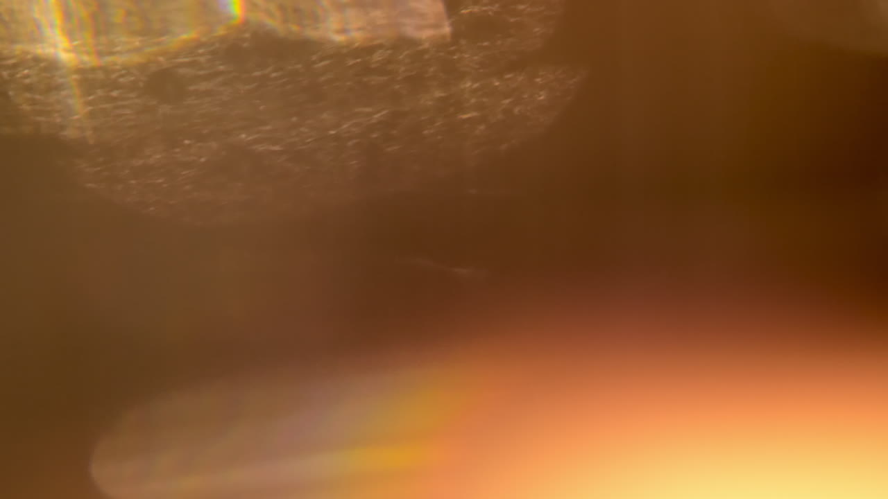 Warm light leaks effect for overlay purpose