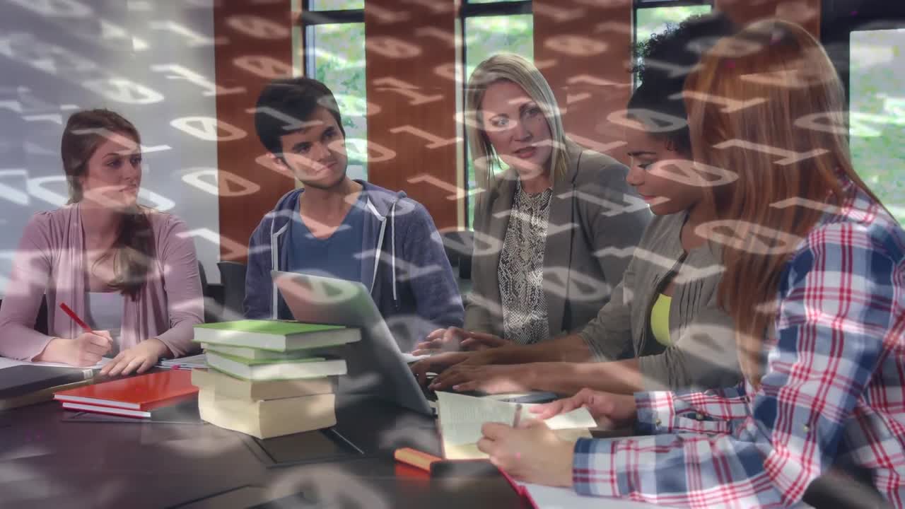 animación del procesamiento de datos en diversos estudiantes y profesores