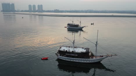 Ships at Sunrise/Sunset