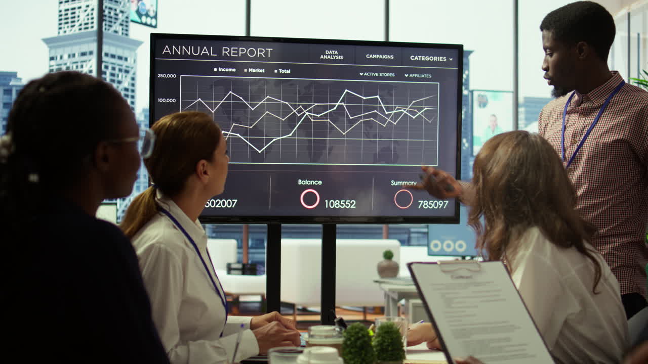 General director meeting to review performance and discuss budget planning