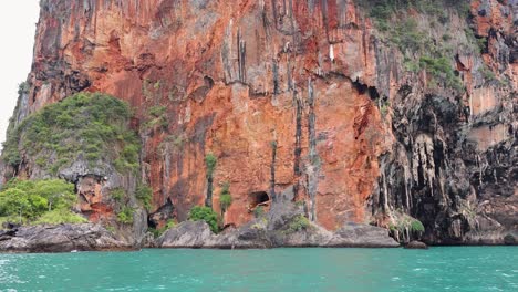 beautiful cliffs and turquoise waters in thailand