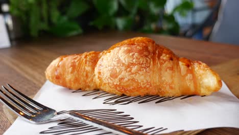 a delicious croissant