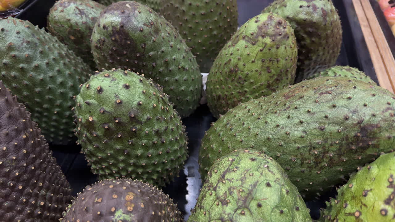 Soursop fruits