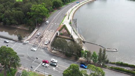fotografía aérea de la intersección de iron cove creek y el río parramatta, sydney, australia