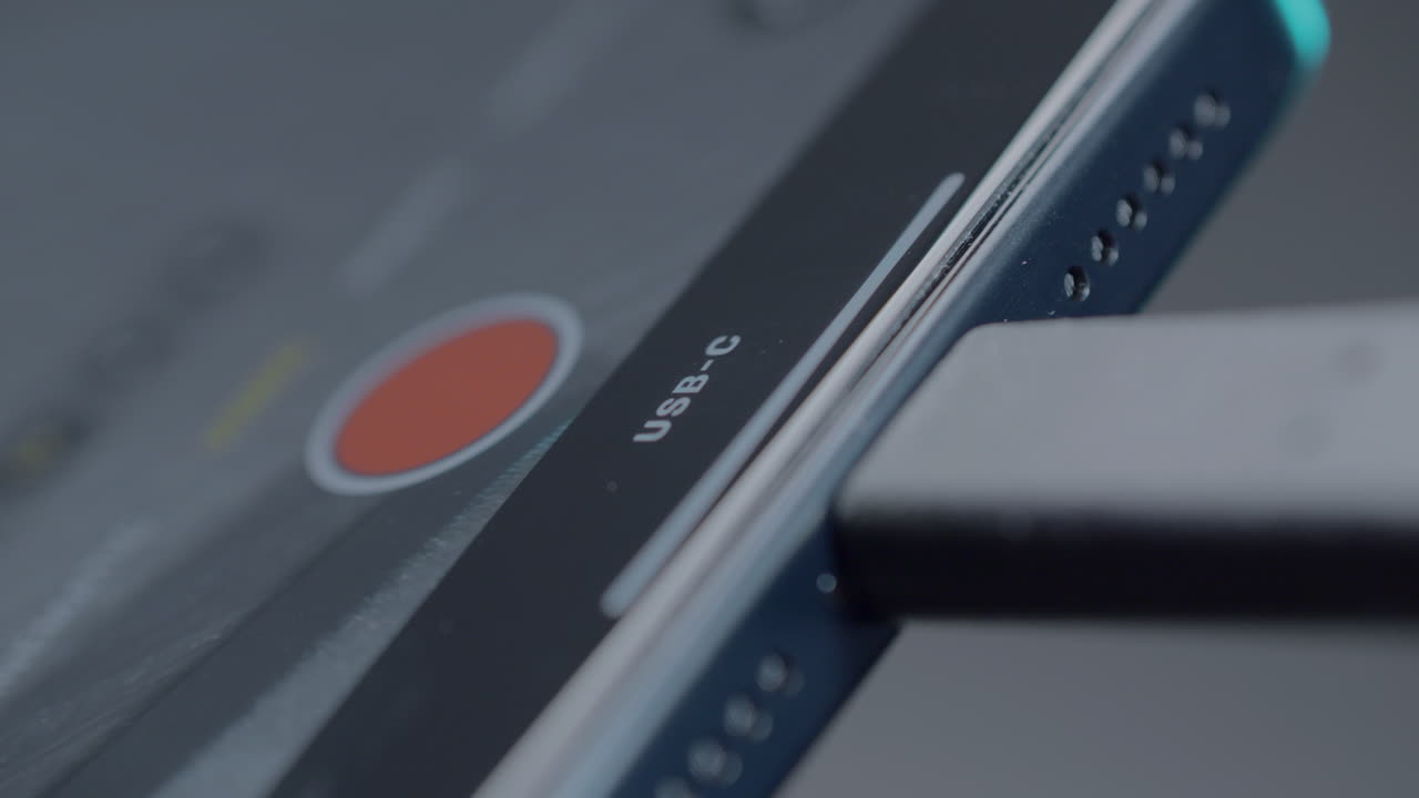 스마트폰 충전 및 녹음