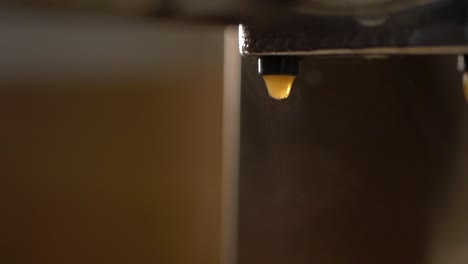 coffee machine drip and steam