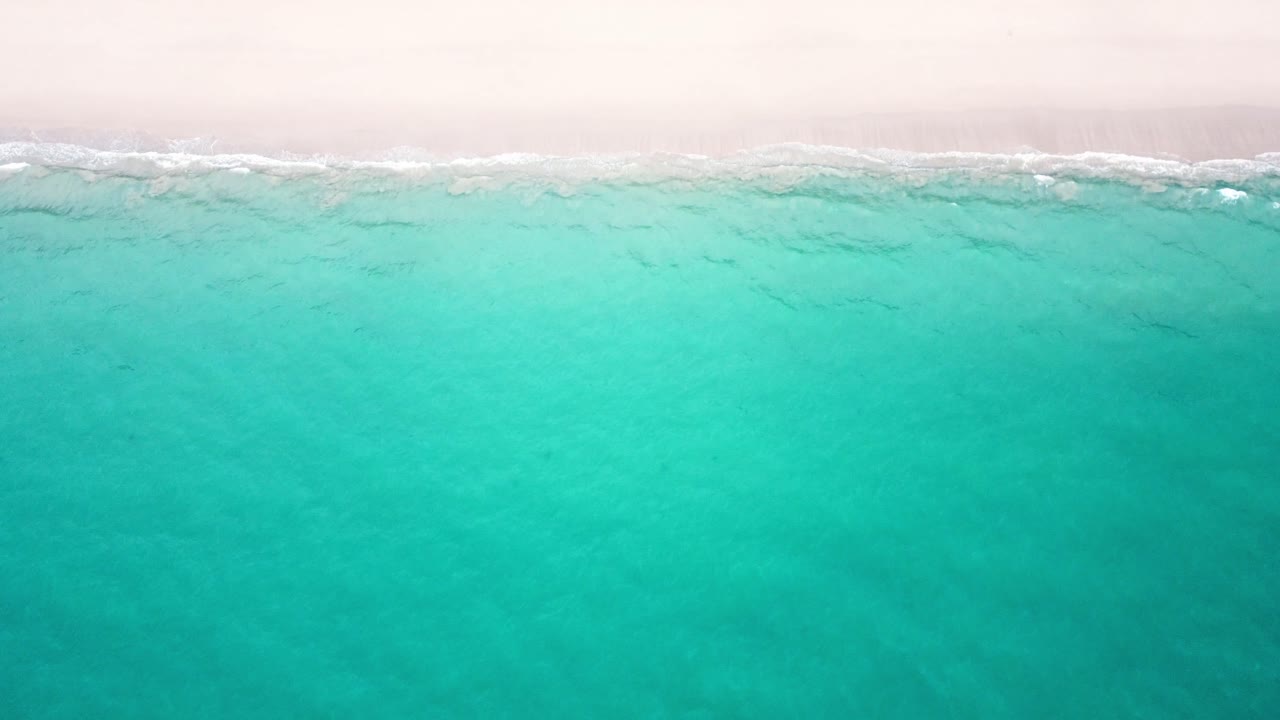 다채로운 낙원 해변 여행 목적지 의 공중 전망