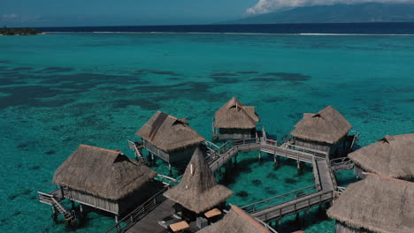 Tahití,-Metraje-De-Drones-En-La-Playa-De-La-Isla-De-Moorea-4