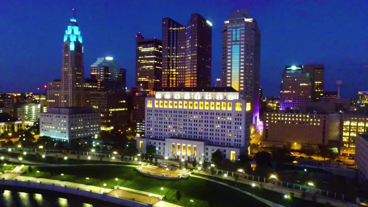 밤의 도시 풍경