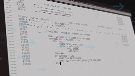 animación de múltiples flechas sobre el procesamiento de datos en la pantalla de la computadora.