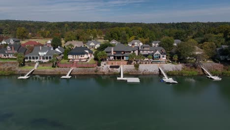 waterfront homes in private gated community in deep south usa