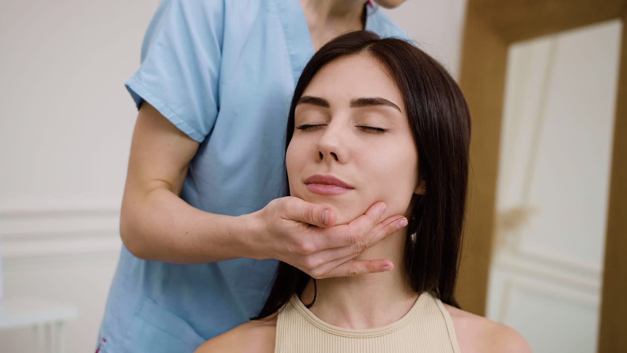 클라이언트 와 함께 마사지 치료사