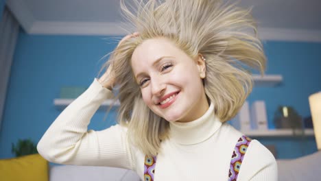 Happy-and-cool-and-beautiful-young-woman-smiling.