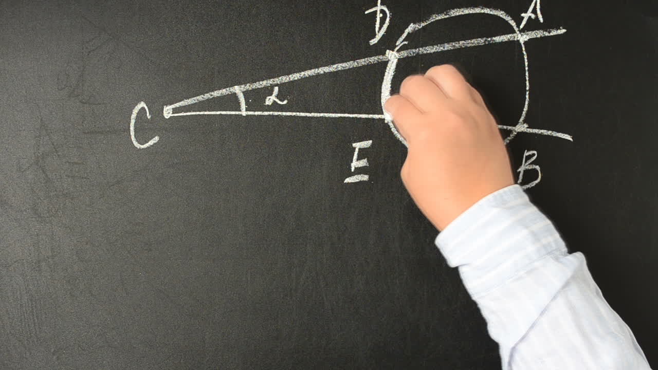 Finding of an angle between rays through length of arcs. The accelerated video. Physics and mathematician. We write with chalk on a board