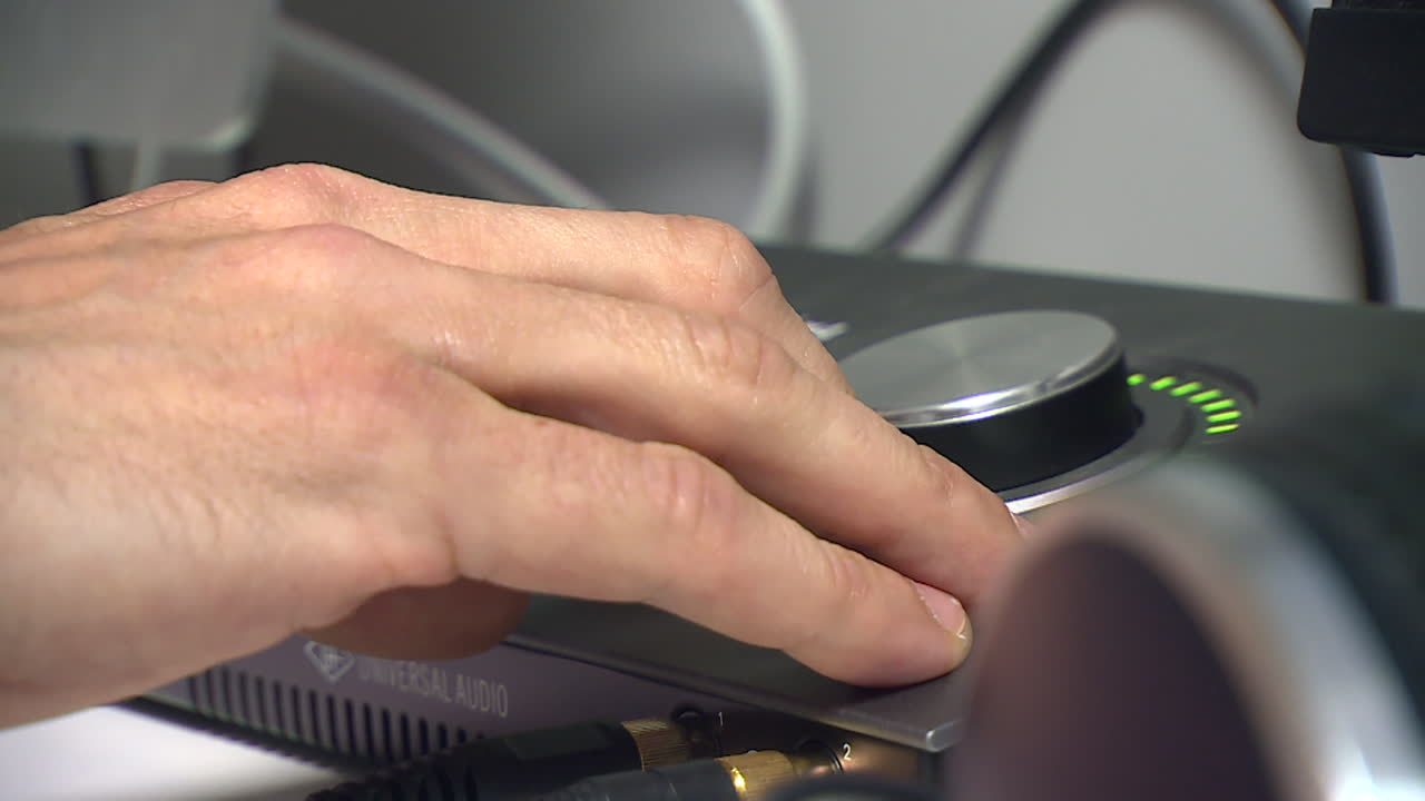 Adjusting Audio Settings