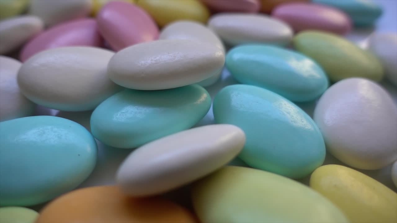 맛있고 다채로운 초콜릿 아몬드 03