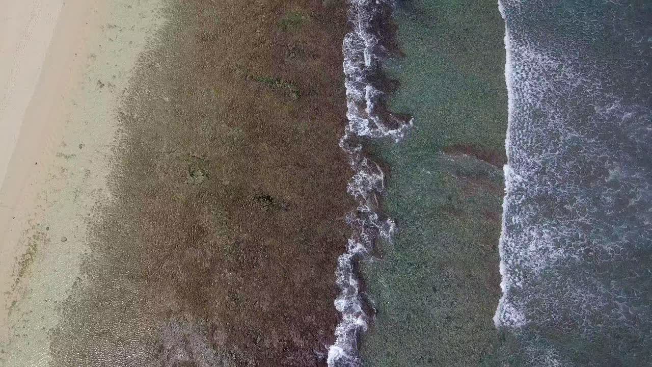 antena: acantilados de uluwatu en bali