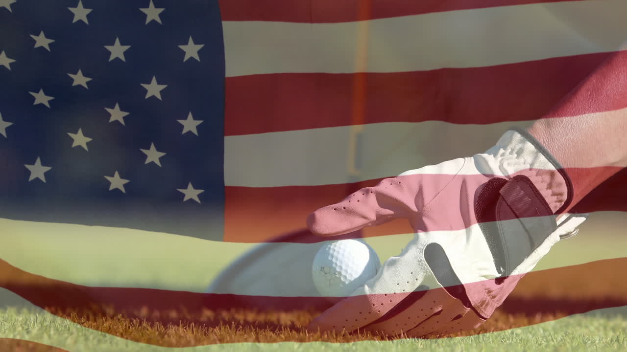 미국 국기를 흔드는 잔디 위에 있는 골프 공의 애니메이션