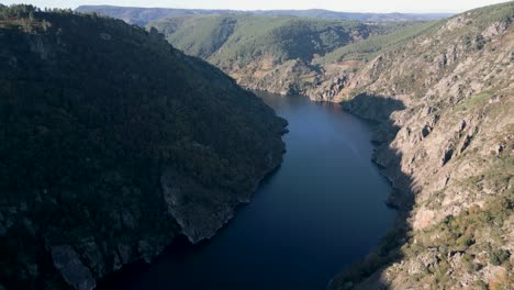 aerial panorama over the cañón del río sil in galicia, spain, showcasing cliffs, river, and green valley
