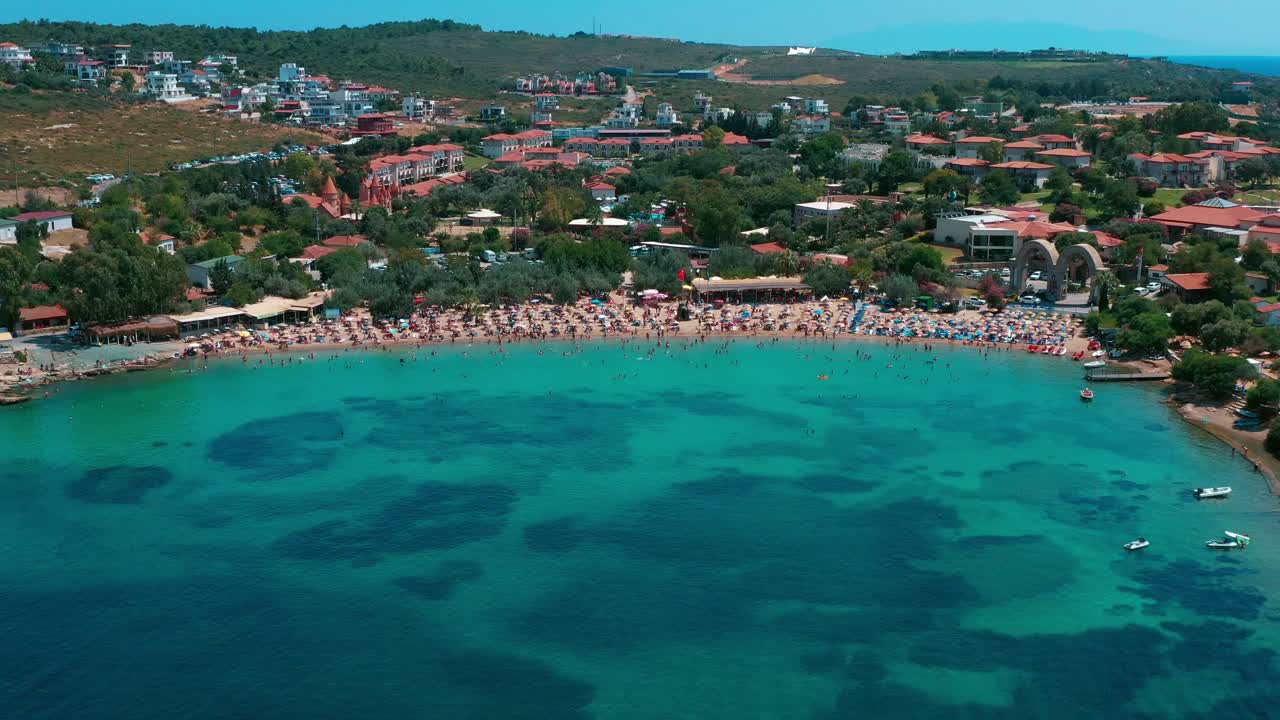 4K image of the beach taken with a drone